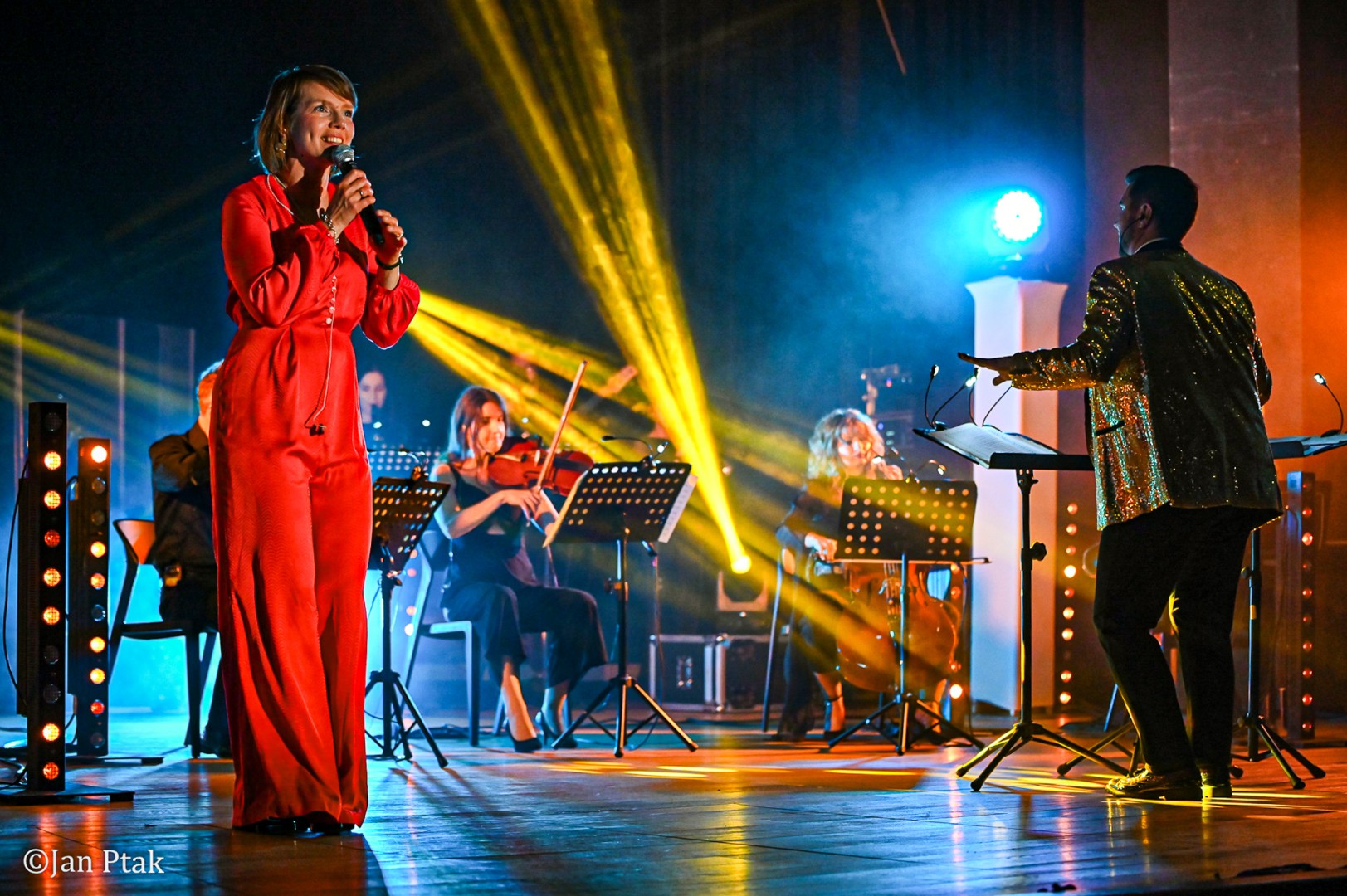 Jedyny taki koncert w Polsce porwał publiczność w Raciborskim Centrum Kultury [FOTO i WIDEO]