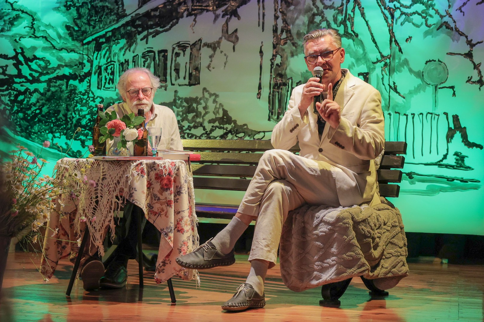 Poezja, rozmowa i muzyka. Niezapomniany wieczór z Almanachem Prowincjonalnym
