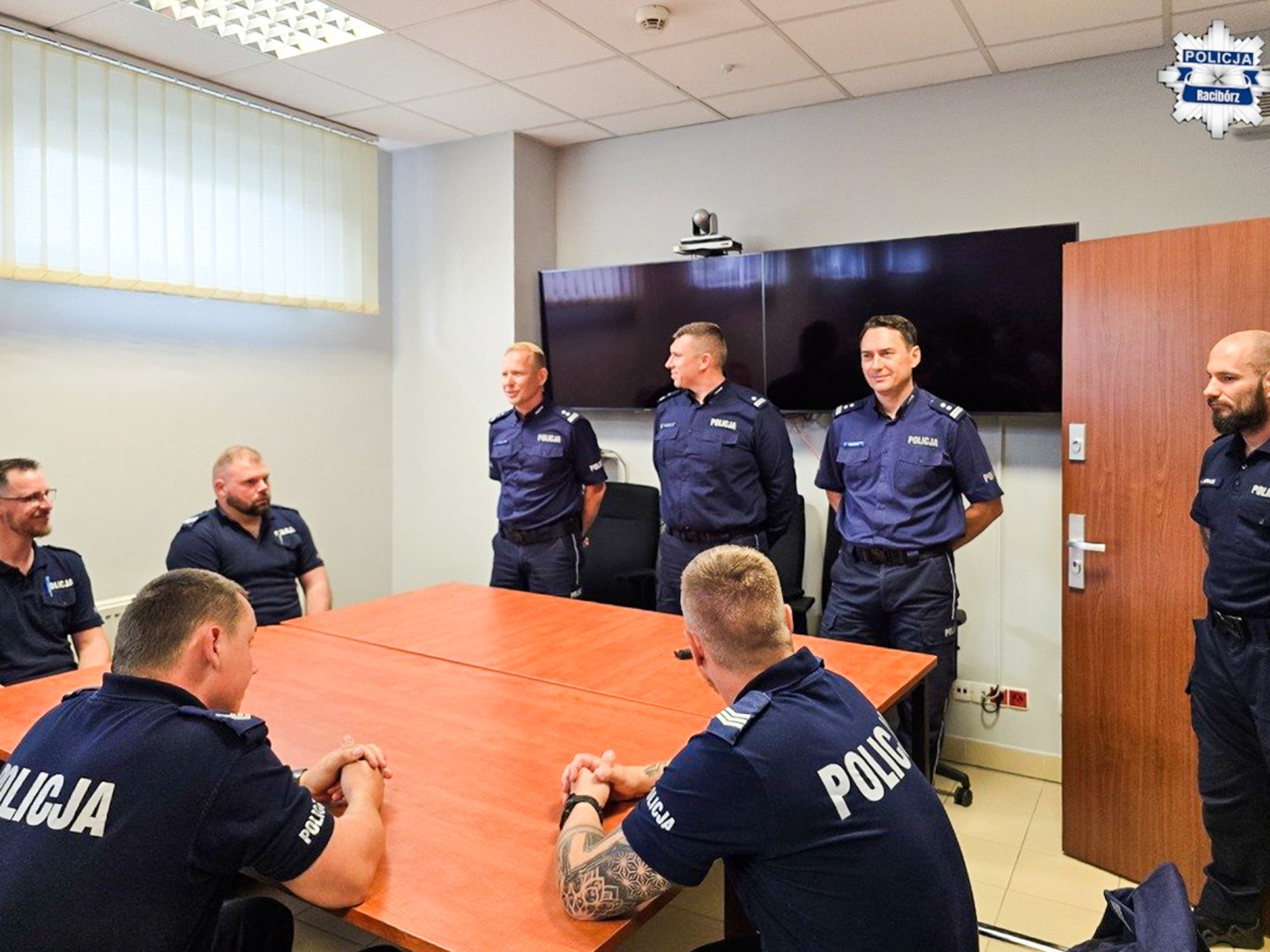 24 policjantów ukończyło kurs aspirancki w Raciborzu