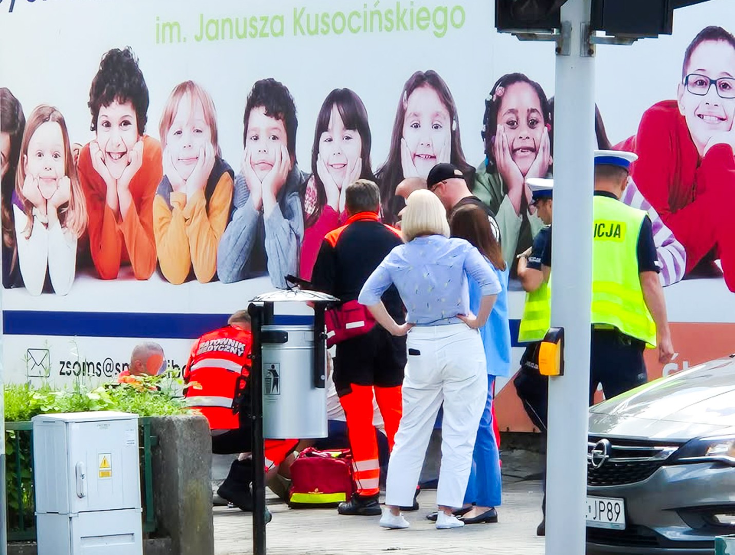 Potrącenie dwóch 8-latków na ulicy Kozielskiej w Raciborzu. Policja wyjaśnia okoliczności zdarzenia [FOTO]