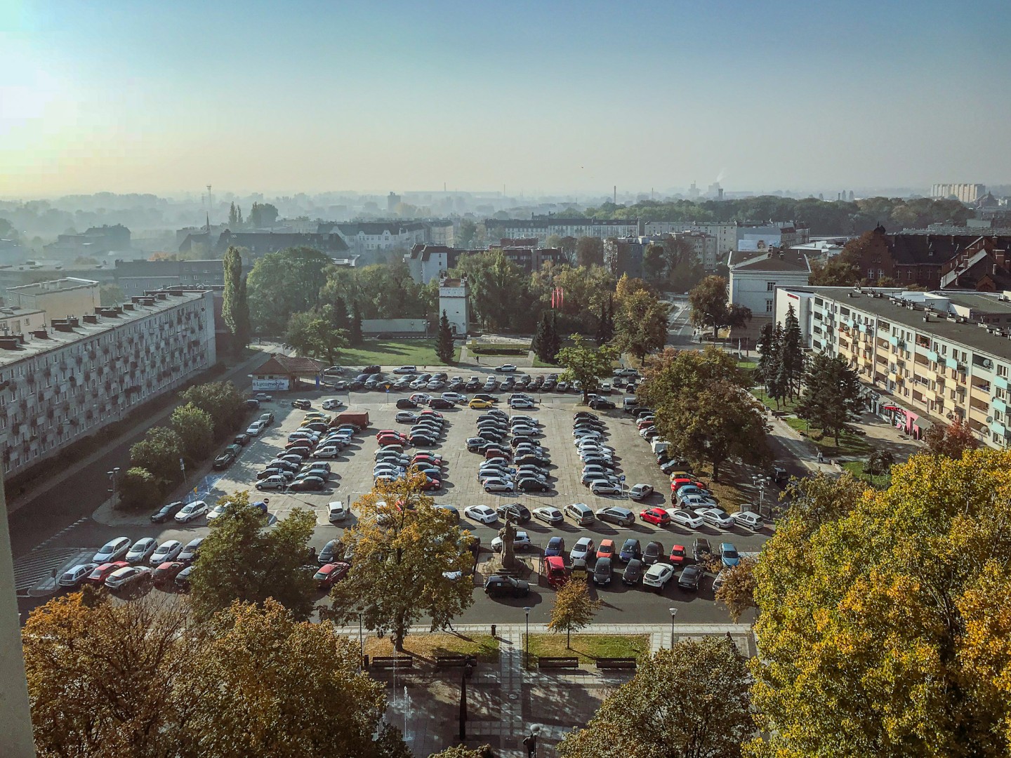 Plac Długosza: Perła czy kula u nogi? Nowy pomysł prezydenta na zagospodarowanie centrum Raciborza