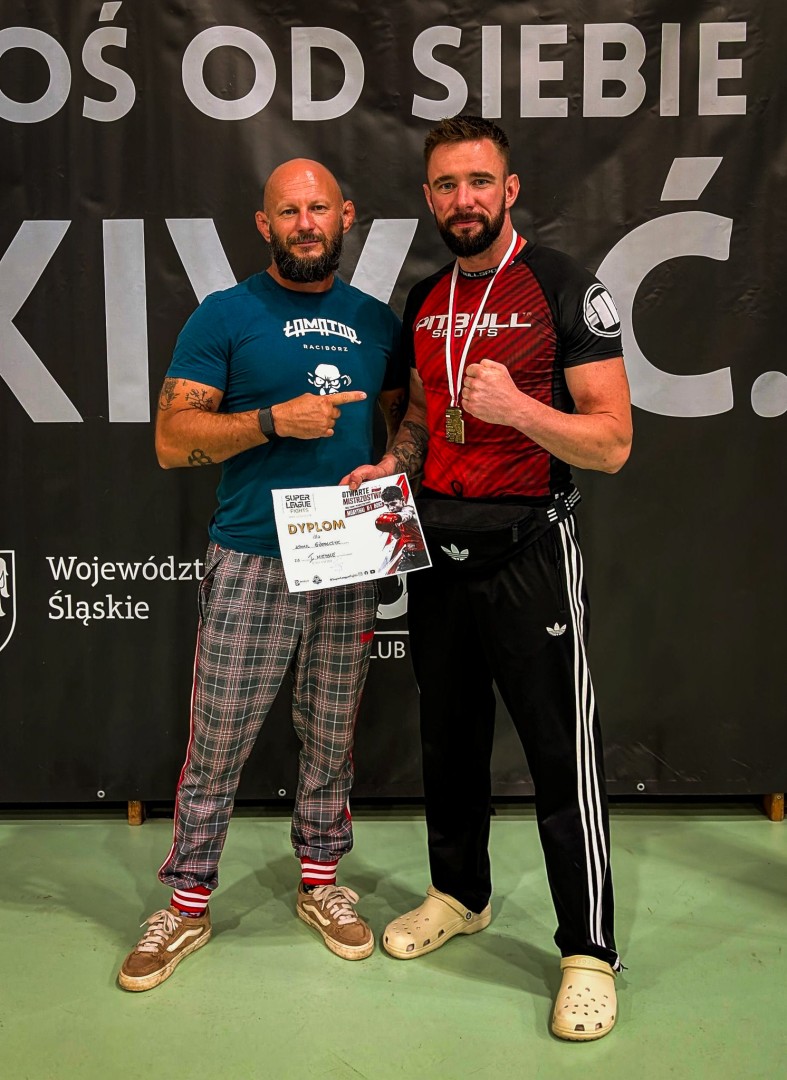 Sukcesy reprezentantów KS Łamator Racibórz na Otwartych Mistrzostwach Polski Super League Fights w Bieruniu!