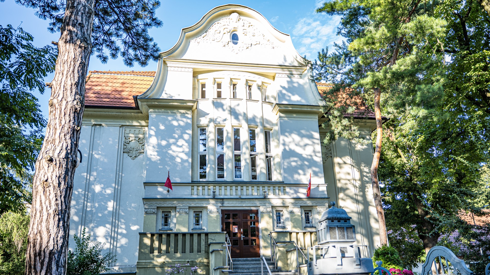 Darmowa karta biblioteczna na Weekend seniora z kulturą w Bibliotece