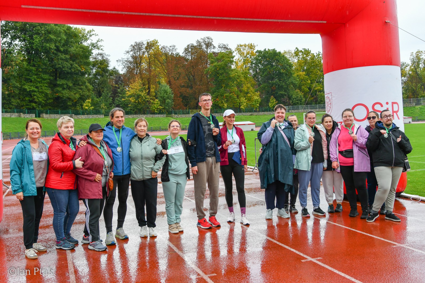 Deszcz nie zatrzymał uczestników I Biegu dla Zdrowia Psychicznego w Raciborzu
