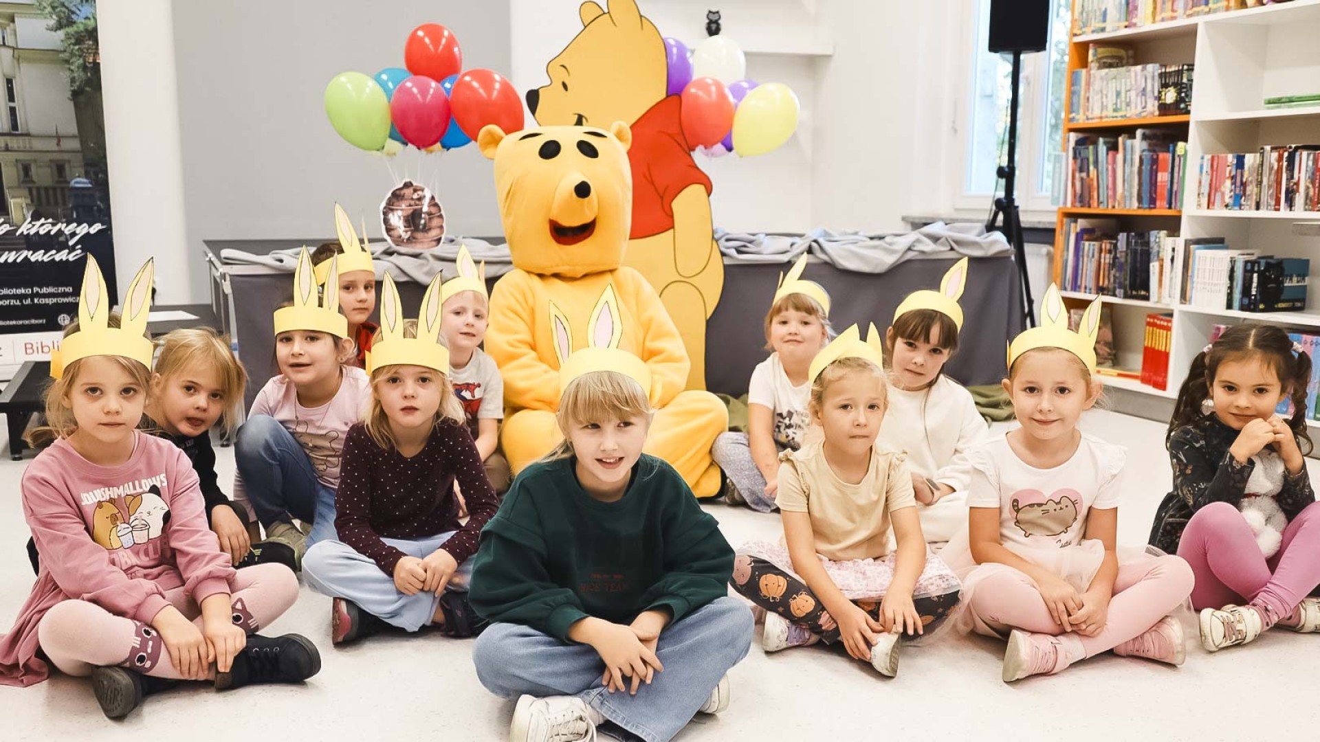 Kubuś Puchatek świętował 100. urodziny w bibliotece
