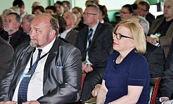 W pałacyku Rafako dyskutują o OZE - Serwis informacyjny z Raciborza - naszraciborz.pl