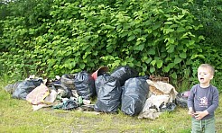 Kajakarze dbają o czystość Meandrów - Serwis informacyjny z Raciborza - naszraciborz.pl