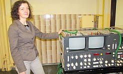 Nowy mikroskop dla pracowni w Gimnazjum nr 3 - Serwis informacyjny z Raciborza - naszraciborz.pl