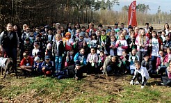 Dzieci posadziły 500 drzew w ramach edukacyjnej akcji Plant-for-the-Planet - Serwis informacyjny z Raciborza - naszraciborz.pl