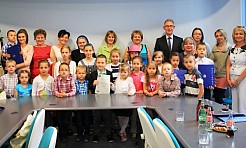 Chomikuj baterie i Zbieramy butelki plastikowe - w tym roku odbędą się kolejne edycje konkursów - Serwis informacyjny z Raciborza - naszraciborz.pl