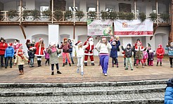 I Mikołajkowy Zamkowy Dziecięcy Fitness - Serwis informacyjny z Raciborza - naszraciborz.pl