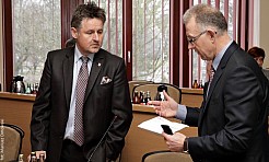 Jedni śmiecą, inni płacą - wiceprezydent i radni o śmieciach. Od nowego roku zapłacimy więcej za wywóz odpadów? - Serwis informacyjny z Raciborza - naszraciborz.pl