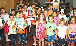 W bibliotece nagrodzono twórców najpiękniejszych ekologicznych zabawek  - Serwis informacyjny z Raciborza - naszraciborz.pl