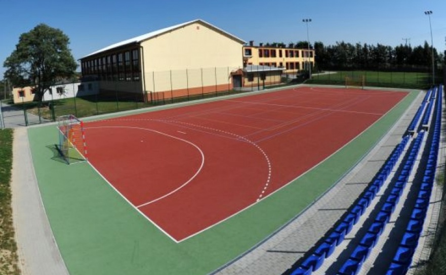 Gimnazjum w Kornowacu z unijnym dofinansowaniem - Serwis informacyjny z Raciborza - naszraciborz.pl