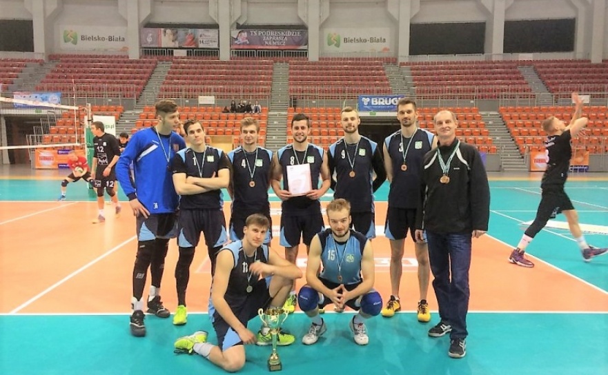 Siatkarze KU AZS PWSZ Racibórz w finale Akademickich Mistrzostw Polski - Serwis informacyjny z Raciborza - naszraciborz.pl