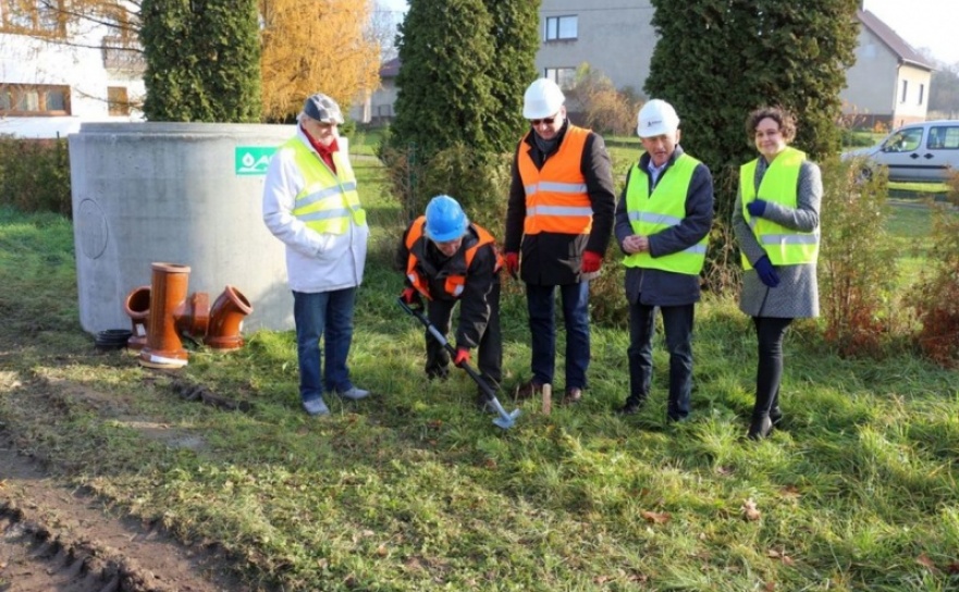 W Kornowacu rozpoczęto budowę kanalizacji - Serwis informacyjny z Raciborza - naszraciborz.pl