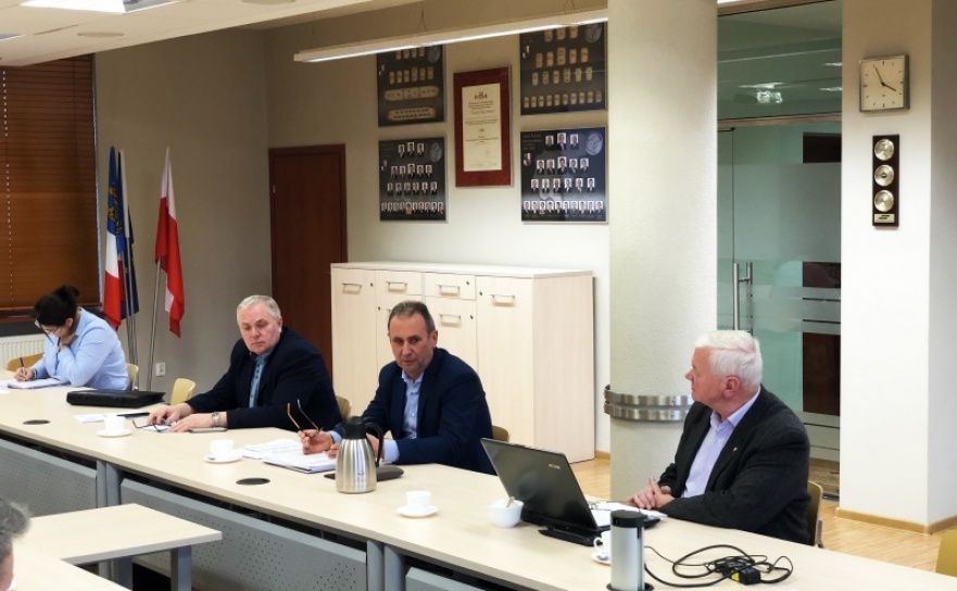 Lepiej niż zakładano. Dyrektor szpitala zadowolony z efektów negocjacji z NFZ  - Serwis informacyjny z Raciborza - naszraciborz.pl