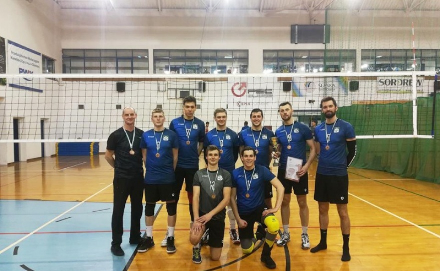 Siatkarze PWSZ w Raciborzu z brązowym medalem Akademickich Mistrzostw Śląska! - Serwis informacyjny z Raciborza - naszraciborz.pl