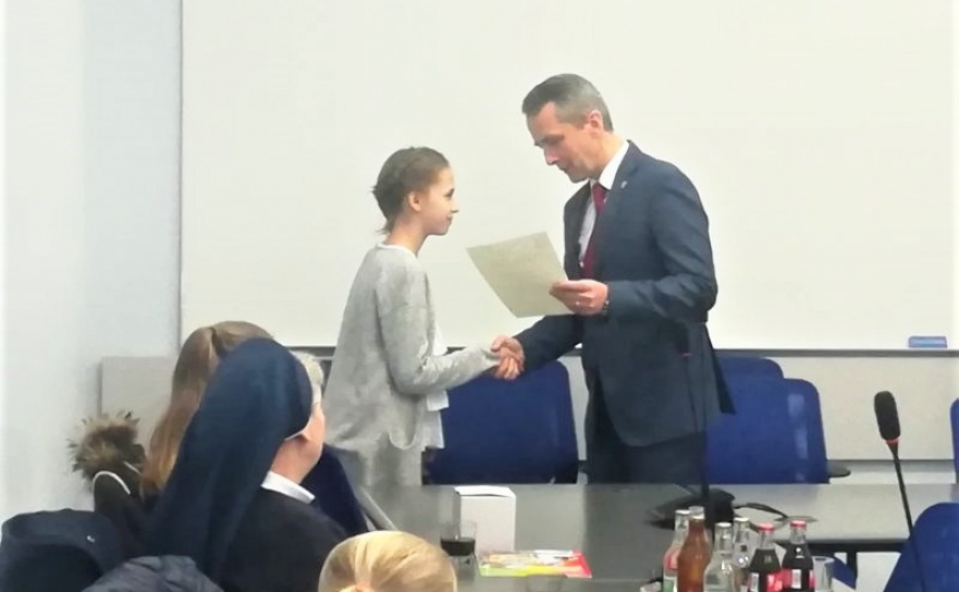 Raciborskie szkoły chomikują baterie i zbierają butelki. I to naprawdę sporo - Serwis informacyjny z Raciborza - naszraciborz.pl