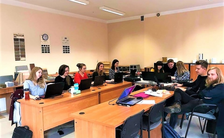 Ochrona budynków przed korozją biologiczną, czyli specjalistyczne szkolenie dla studentów architektury - Serwis informacyjny z Raciborza - naszraciborz.pl