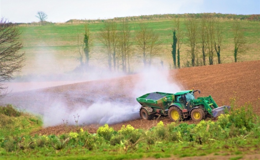 Wapnowanie gleb. WFOŚiGW ogłasza nabór wniosków - Serwis informacyjny z Raciborza - naszraciborz.pl