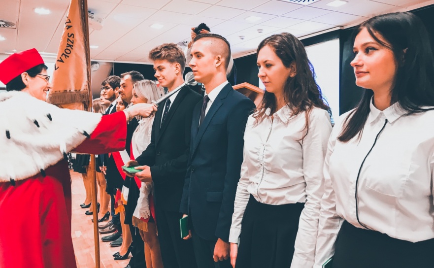 Gaudeamus igitur zabrzmiało na zamku. PWSZ rozpoczęła nowy rok akademicki - Serwis informacyjny z Raciborza - naszraciborz.pl