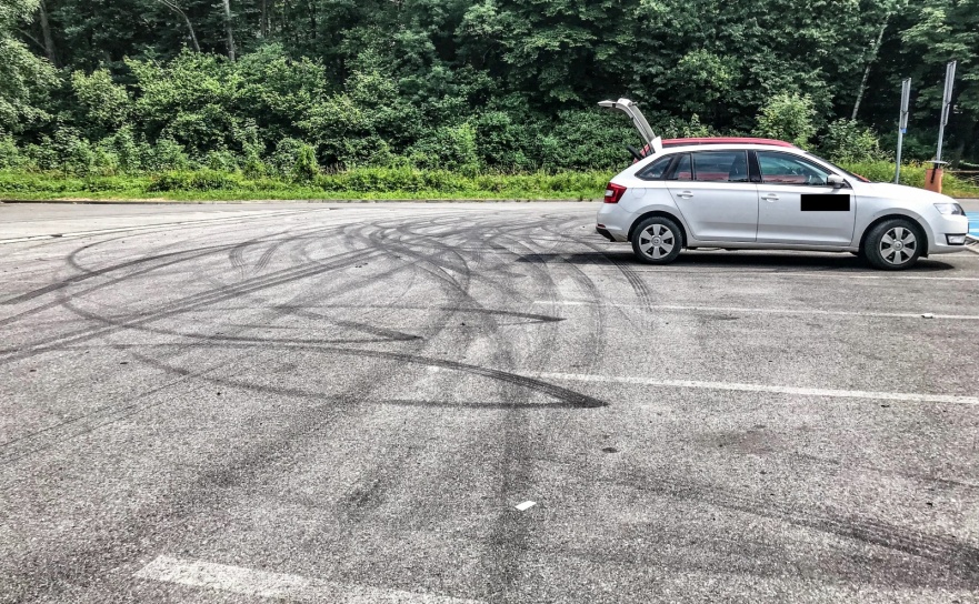 Nowe przepisy drogowe od 30 marca. Koniec z driftowaniem - Serwis informacyjny z Raciborza - naszraciborz.pl