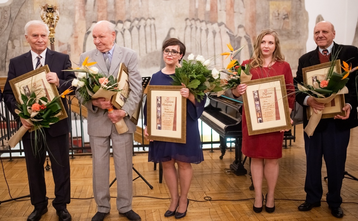 Doroczne nagrody prezydenta. Trwa nabór wniosków - Serwis informacyjny z Raciborza - naszraciborz.pl