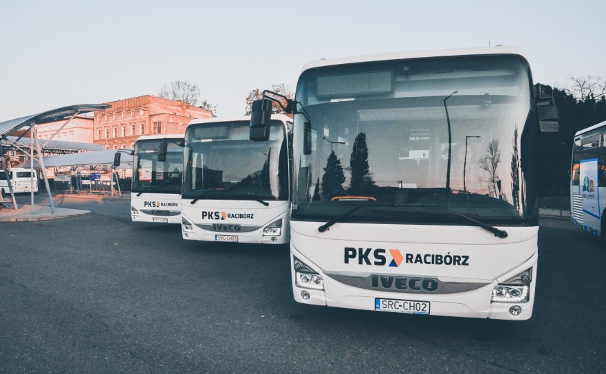 Darmowe przejazdy PKS dla młodych w powiecie raciborskim podczas ferii - Serwis informacyjny z Raciborza - naszraciborz.pl