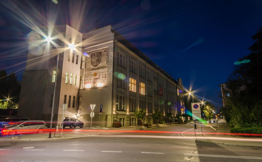 W Urzędzie Miasta podjęli decyzję: gasimy światło - Serwis informacyjny z Raciborza - naszraciborz.pl