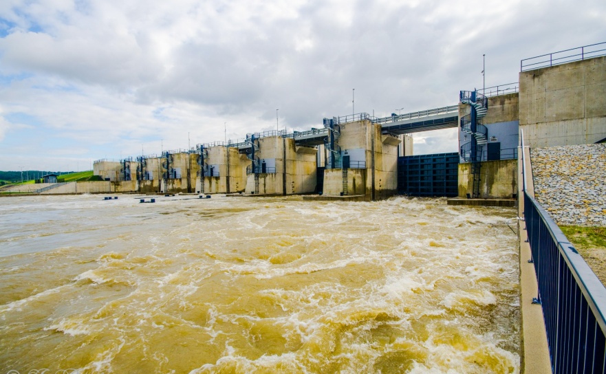 Zbiornik Racibórz bez tajemnic. Można zwiedzić sterownię - Serwis informacyjny z Raciborza - naszraciborz.pl