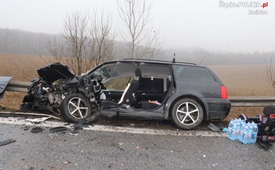 Komunikat policji w sprawie tragicznego wypadku na DK45  - Serwis informacyjny z Raciborza - naszraciborz.pl