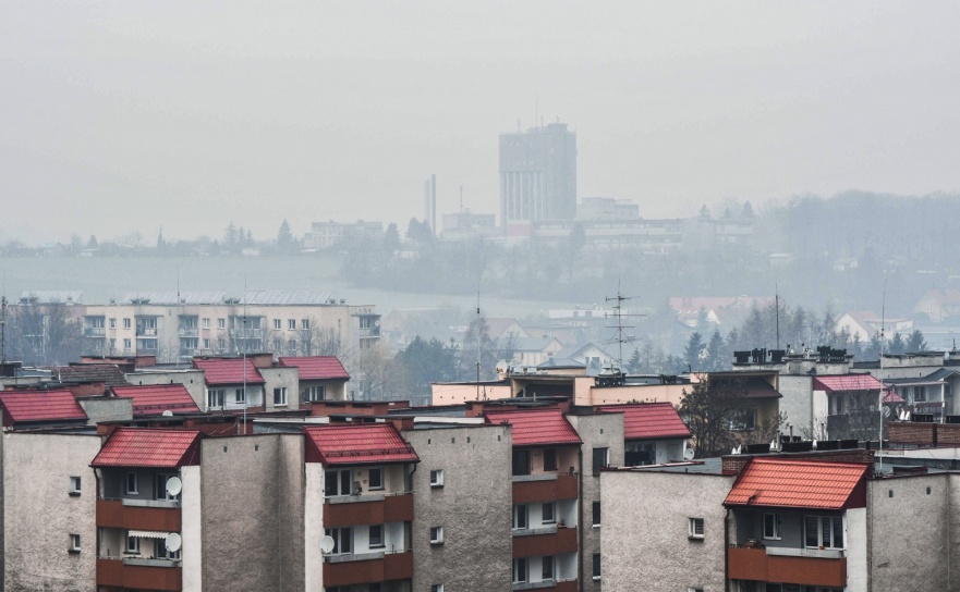 Program Czyste Powietrze wstrzymany. Takie jest uzasadnienie tej decyzji - Serwis informacyjny z Raciborza - naszraciborz.pl