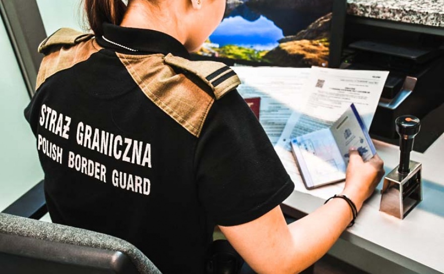 ŚOSG Racibórz. Amerykanka opuściła zakład karny, teraz opuści Polskę - Serwis informacyjny z Raciborza - naszraciborz.pl