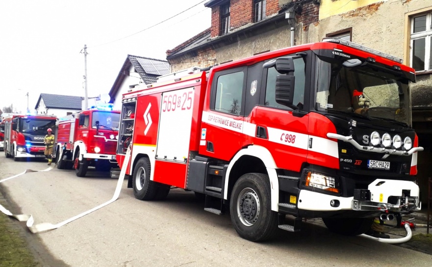 Pożar kuchni w Pietrowicach Wielkich - Serwis informacyjny z Raciborza - naszraciborz.pl