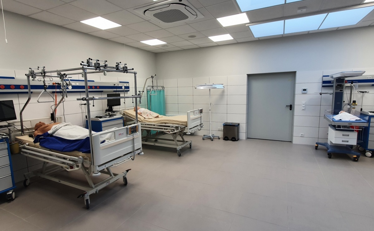 PWSZ ma nowoczesne Monoprofilowe  Centrum Symulacji Medycznej - Serwis informacyjny z Raciborza - naszraciborz.pl