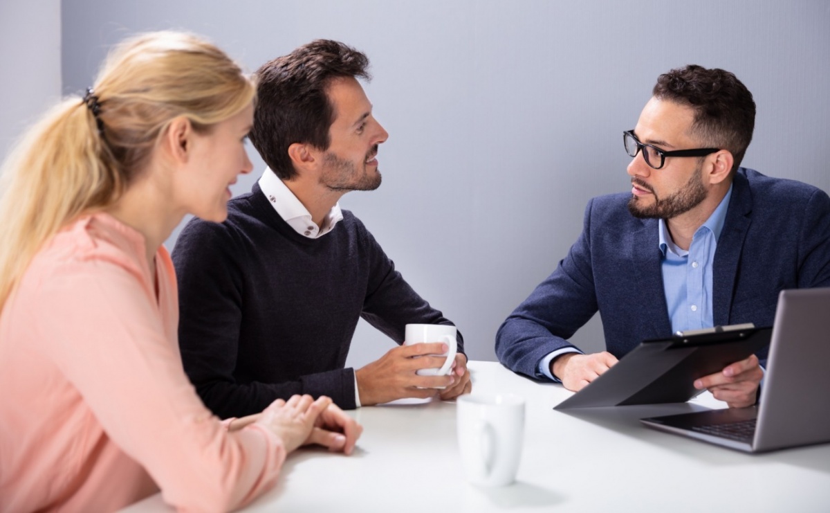 Pomoc prawna po polsku na Węgrzech - Serwis informacyjny z Raciborza - naszraciborz.pl