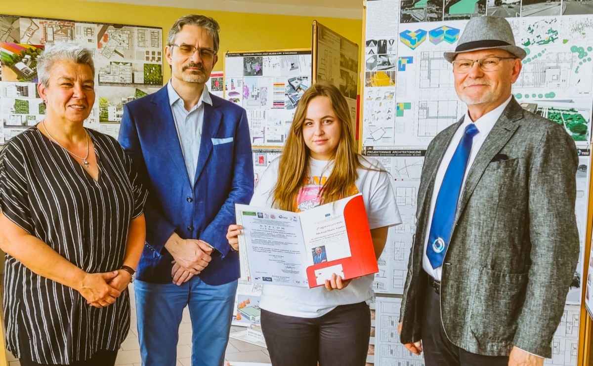 Studentka PWSZ zwyciężyła w konkursie pod patronatem prof. Buzka - Serwis informacyjny z Raciborza - naszraciborz.pl