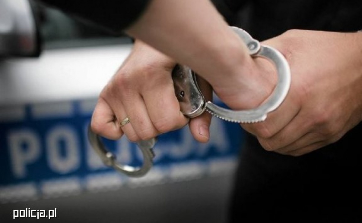 Ponad 30 transakcji cudzą kartą. 46-latek z Raciborza z zarzutami - Serwis informacyjny z Raciborza - naszraciborz.pl