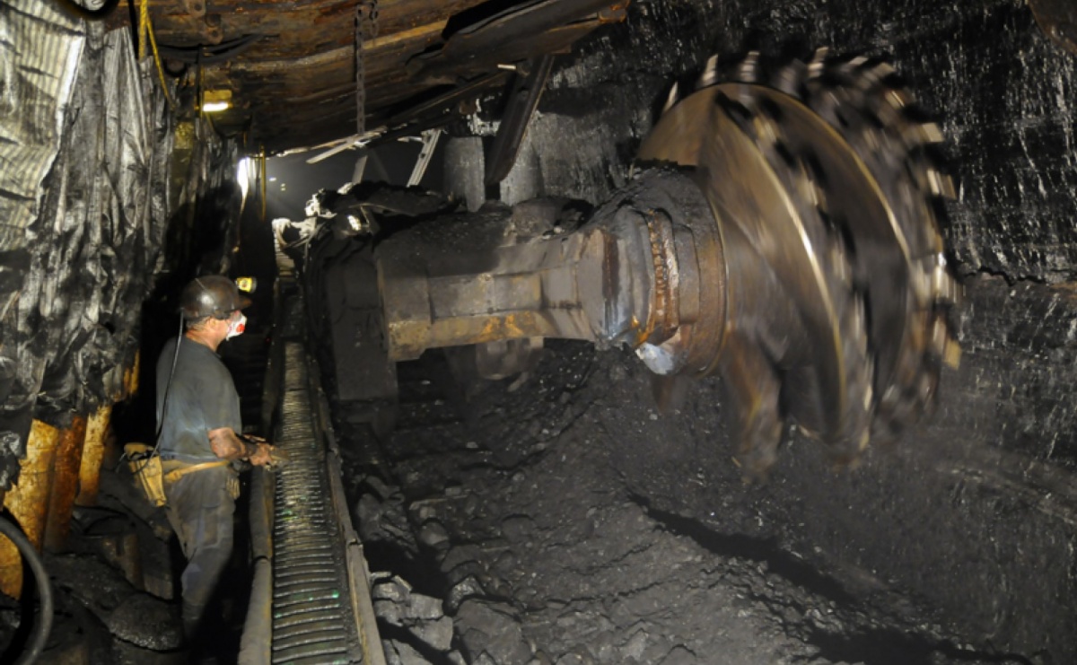 Czy węgiel musi być czarny? – Warsztaty Familijne pełne naukowych odkryć w SOWA Racibórz - Serwis informacyjny z Raciborza - naszraciborz.pl