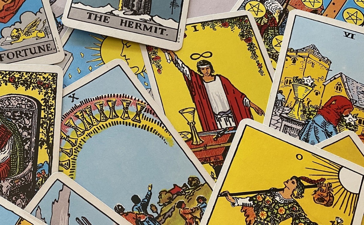 Kto dzwoni do wróżki - mity - Serwis informacyjny z Raciborza - naszraciborz.pl