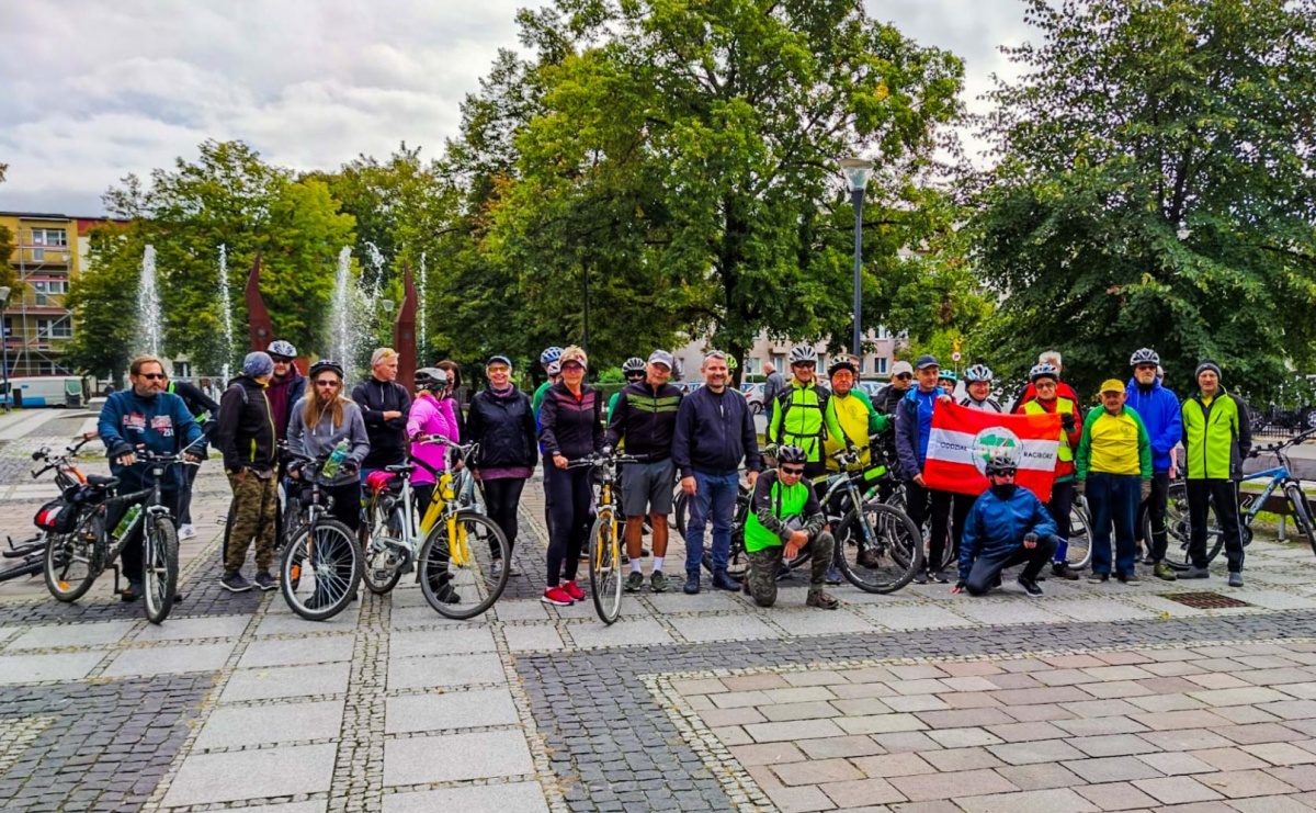 Rodzinny rajd rowerowy Śladami Obrońców Granic - Serwis informacyjny z Raciborza - naszraciborz.pl