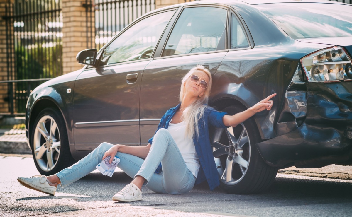 Kolizja drogowa - jak napisać oświadczenie sprawcy, aby dostać odszkodowanie? - Serwis informacyjny z Raciborza - naszraciborz.pl