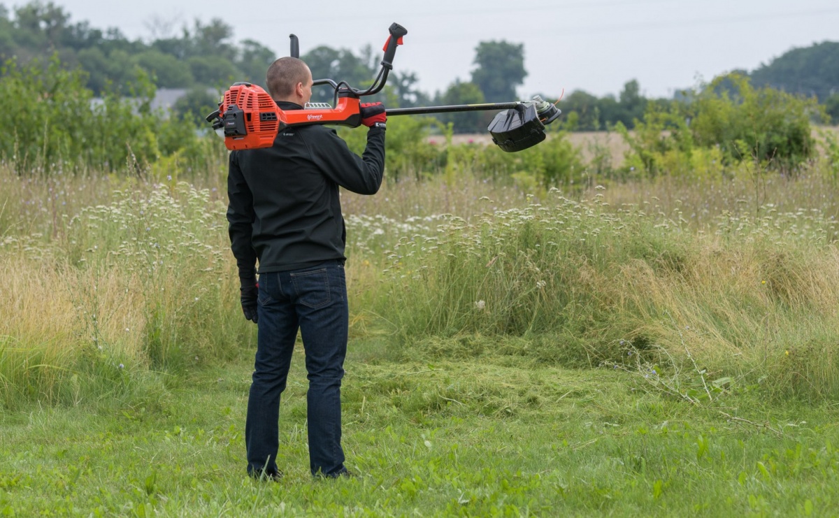 Kiedy przyda nam się podkaszarka spalinowa? - Serwis informacyjny z Raciborza - naszraciborz.pl
