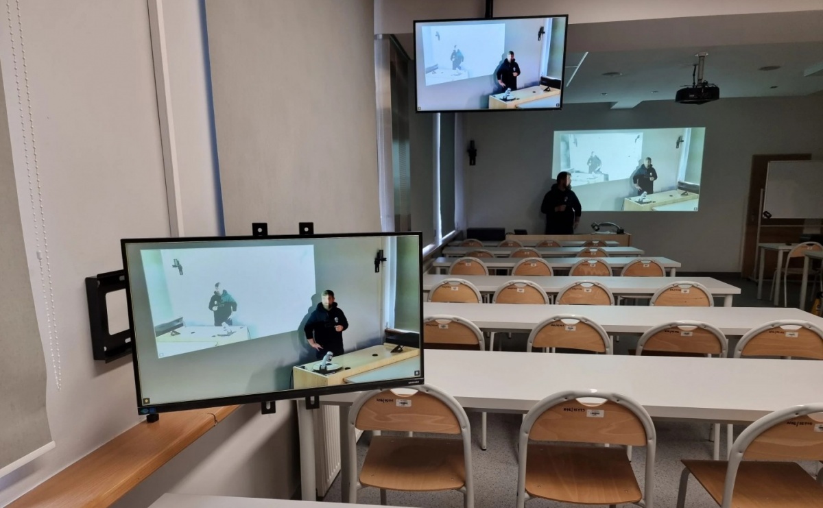 Nowoczesna technika audiowizualna w raciborskiej uczelni - Serwis informacyjny z Raciborza - naszraciborz.pl