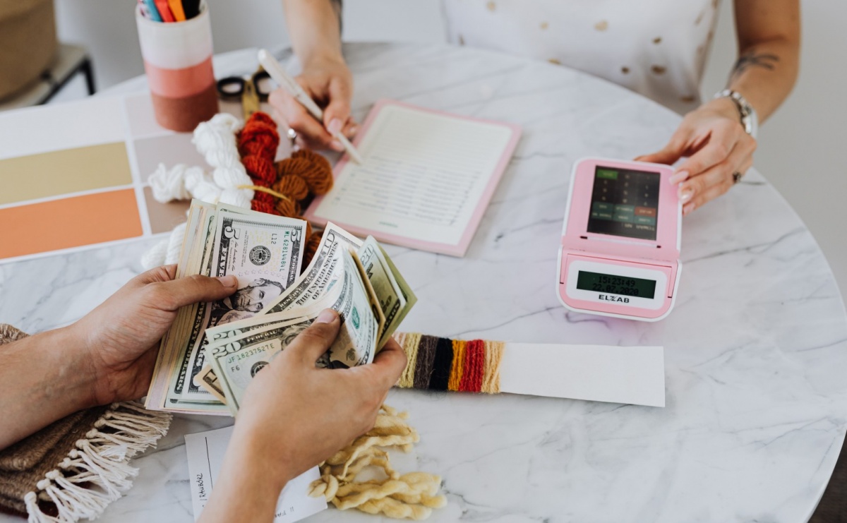 Bezpieczne i proste sposoby na zarobienie gotówki - Serwis informacyjny z Raciborza - naszraciborz.pl