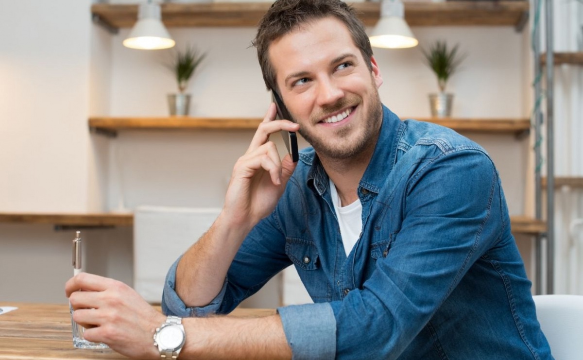 Telefon na abonament czy na kartę – co wybrać? - Serwis informacyjny z Raciborza - naszraciborz.pl