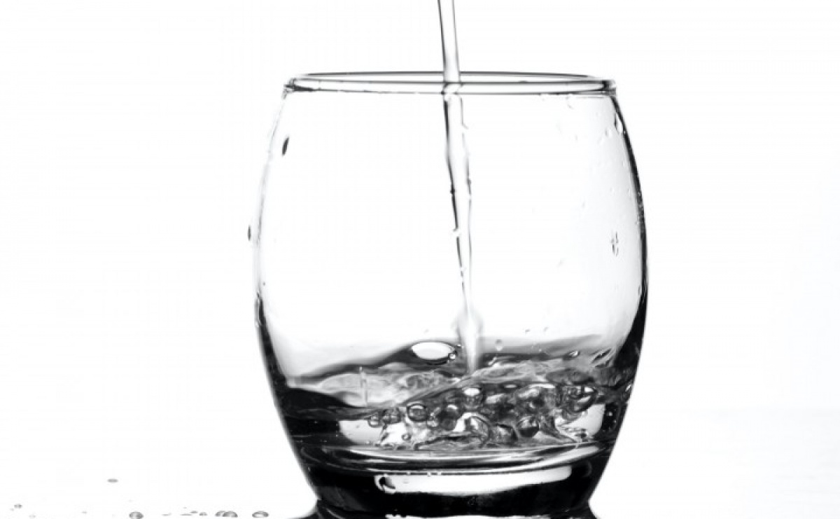 Zalety dystrybutorów wody bez butli - Serwis informacyjny z Raciborza - naszraciborz.pl