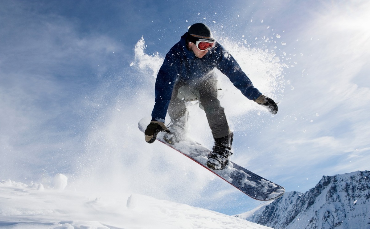 Jakie spodnie należy ubrać na jazdę na snowboardzie? - Serwis informacyjny z Raciborza - naszraciborz.pl