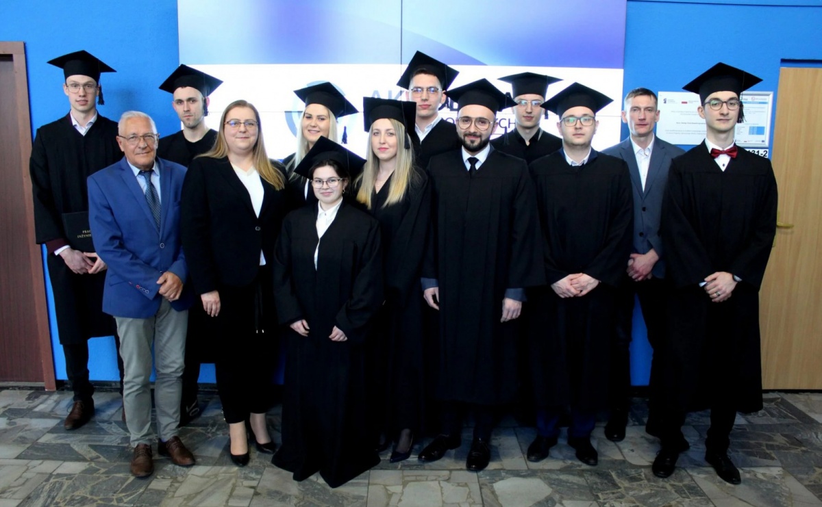 Kolejni inżynierowie Akademii Nauk Stosowanych w Raciborzu - Serwis informacyjny z Raciborza - naszraciborz.pl